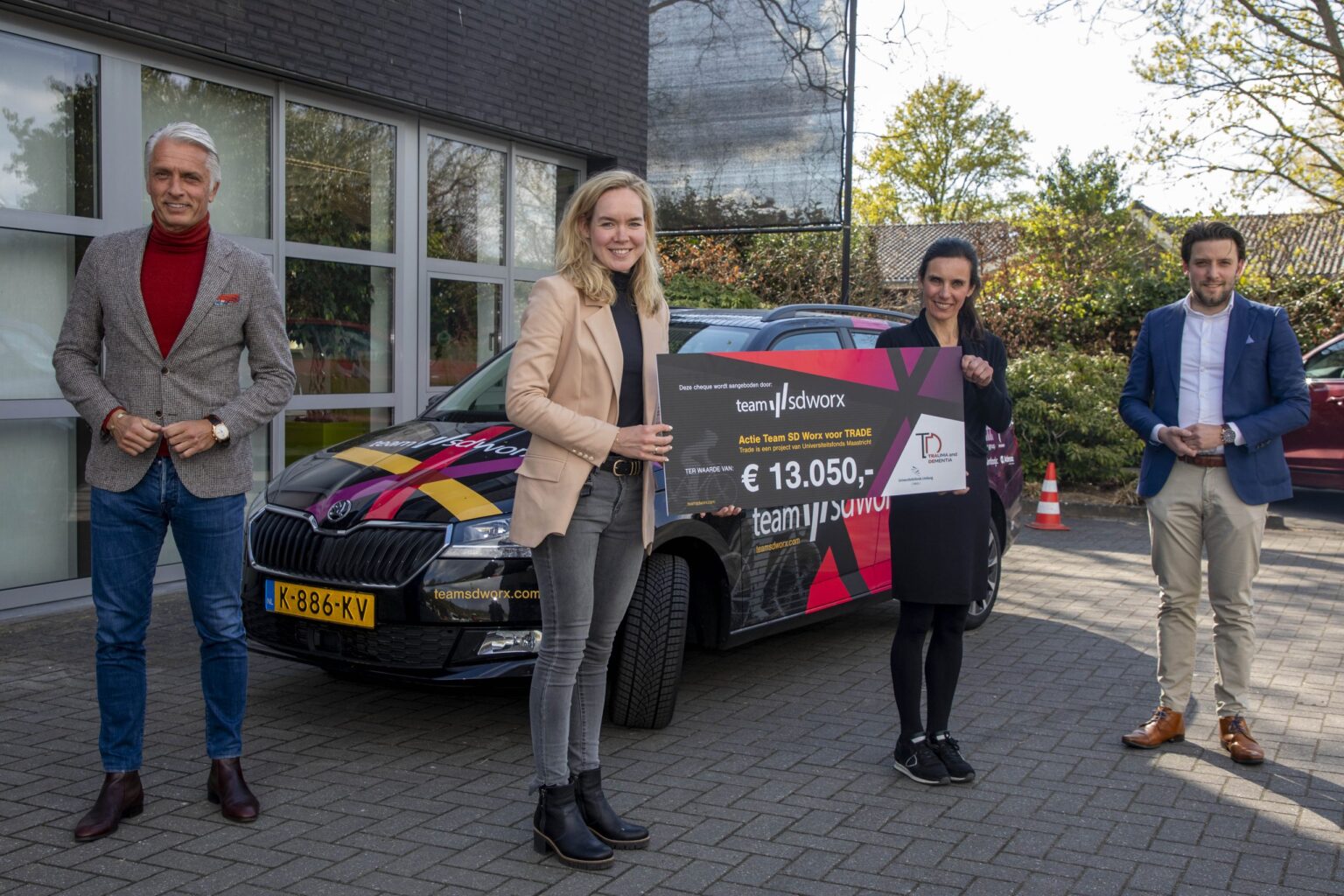 Team SD Worx haalt prachtig bedrag op voor crowdfunding dementie en PTSS
