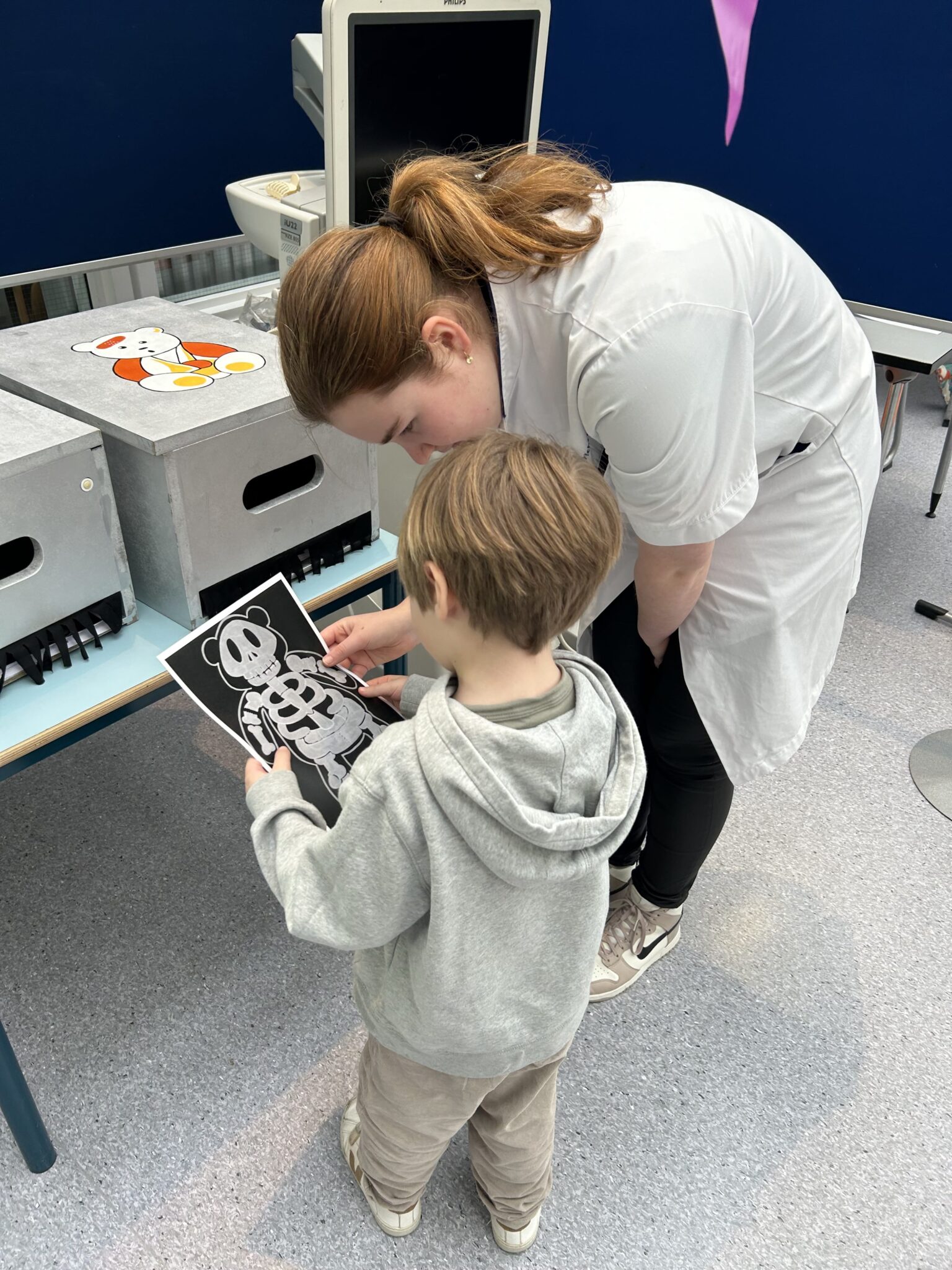 Project Teddy Bear Hospital: reception classes in the hospital for teddy bears