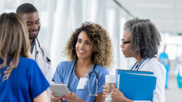 Contribute to the improvement of the healthcare system in Suriname